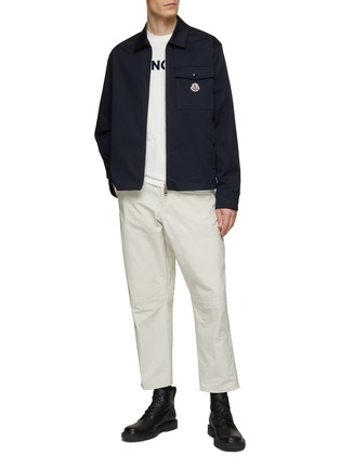 模特儿示范图 - 点击放大 - MONCLER - LOGO 圆领 T 恤