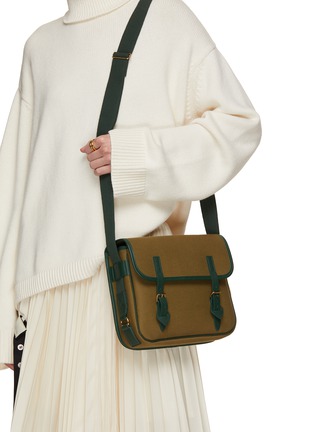 模特儿示范图 - 点击放大 - L/UNIFORM - Canvas Crossbody Bag N°43