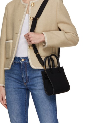 模特儿示范图 - 点击放大 - L/UNIFORM - The Miniature Carry-All Tote Bag N°183