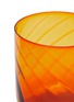 细节 –点击放大 - ICHENDORF MILANO - RIGÀ 玻璃酒杯 — 亮橙色