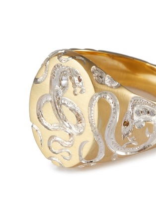 细节 - 点击放大 - CASTRO SMITH - Cobra 18K Yellow Gold Diamond Signet Ring — US 8