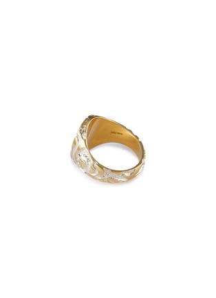 模特儿示范图 - 点击放大 - CASTRO SMITH - Cobra 18K Yellow Gold Diamond Signet Ring — US 8