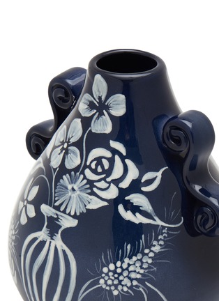 细节 –点击放大 - VAISSELLE - TOO HOT TO HANDLE 陶瓷花瓶