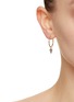 模特儿示范图 - 点击放大 - MÉTIER BY TOMFOOLERY - 9K Gold Diamond Kyanite Charm Small Single Clicker Earring