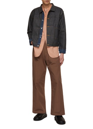 模特儿示范图 - 点击放大 - TAIGA TAKAHASHI - 1920's Contrasting Topstitch Denim Jacket