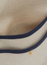 细节 - 点击放大 - L/UNIFORM - The Neck Pouch N°157