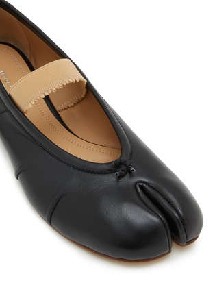 细节 - 点击放大 - MAISON MARGIELA - TABI 皮革芭蕾舞平底鞋