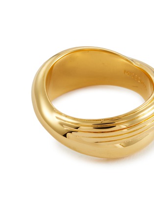 细节 - 点击放大 - MISSOMA - x Lucy Williams Entwine Ridge Chunky 18K Gold Plated Brass Ring