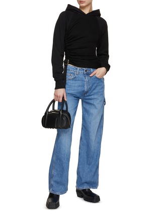 模特儿示范图 - 点击放大 - HAIKURE - WINONA PIANO 直筒牛仔裤