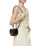 模特儿示范图 - 点击放大 - CHLOÉ - Marcie Leather Crossbody Bag