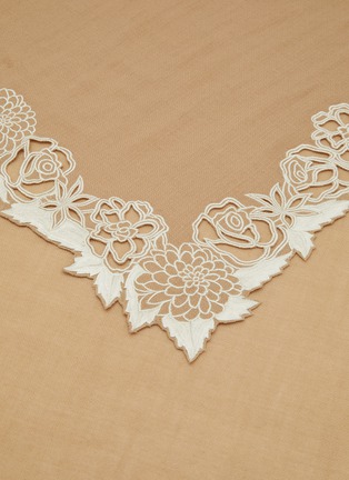 细节 - 点击放大 - JANAVI - Floral Cut Embroidered Merino Wool Scarf