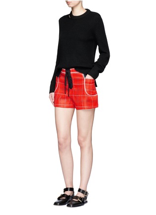 模特示范图 - 点击放大 - 3.1 PHILLIP LIM - 系带装饰编织短裤