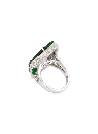 模特儿示范图 - 点击放大 - EMMAR - 18K White Gold Diamond Jade Ring — HK 14.5
