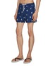 模特儿示范图 - 点击放大 - PAUL & SHARK - Save the Sea Swim Shorts