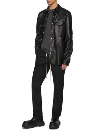 模特儿示范图 - 点击放大 - RICK OWENS - Waxy Leather Overshirt