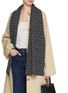 模特儿示范图 - 点击放大 - VALENTINO GARAVANI - Toile Iconographe Knitted Wool Cashmere Blend Scarf