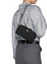 模特儿示范图 - 点击放大 - PRADA - Small Contenitore Manigila Re-Nylon Shoulder Pouch