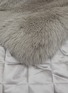 Detail View - 点击放大 - FRETTE - Luxury Fox Fur Throw — Light Grey