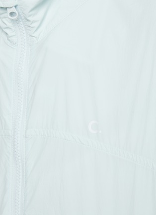  - CLOVE - Light Short Windbreaker