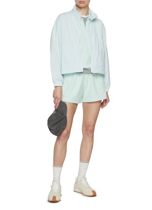 模特儿示范图 - 点击放大 - CLOVE - Light Short Windbreaker