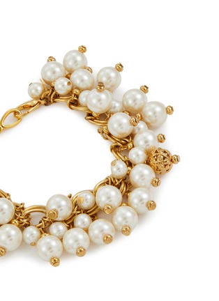 细节 - 点击放大 - LANE CRAWFORD VINTAGE ACCESSORIES - Joan Rivers Gold Toned Dangling Faux Pearls Bracelet