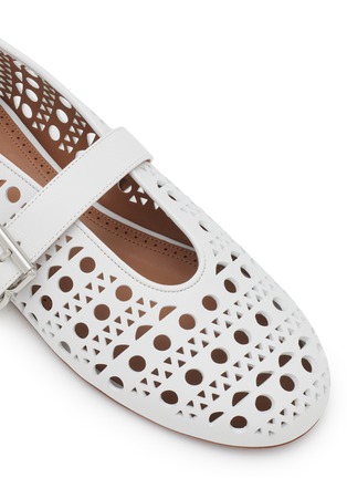 细节 - 点击放大 - ALAÏA - Perforated Leather Ballerina Flats