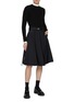 模特儿示范图 - 点击放大 - SOUTHCAPE - Detachable Pouch Flared Midi Skirt