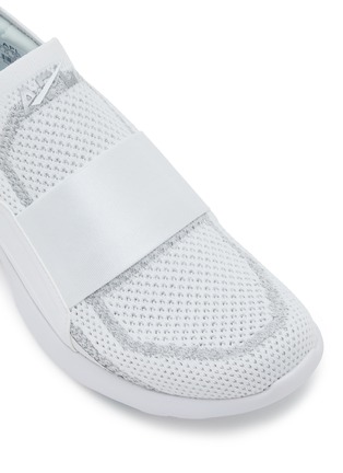 细节 - 点击放大 - ATHLETIC PROPULSION LABS - PF24 Techloom Bliss Low Top Slip On Sneakers