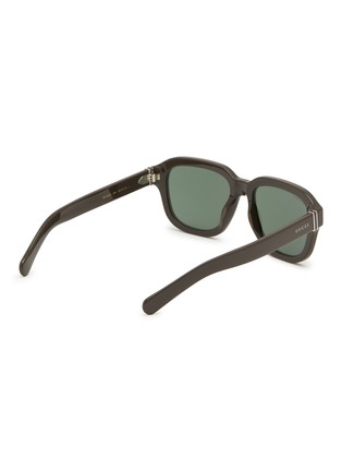 模特儿示范图 - 点击放大 - GUCCI - Recycled Acetate Sunglasses