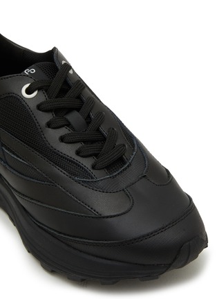 细节 - 点击放大 - OAO - THE CURVE 1 系带运动鞋