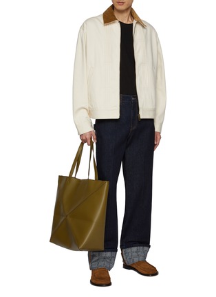 模特儿示范图 - 点击放大 - LOEWE - Contrast Collar Zipup Cotton Denim Jacket