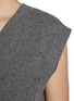  - MO&CO. - V-neck Knit Vest