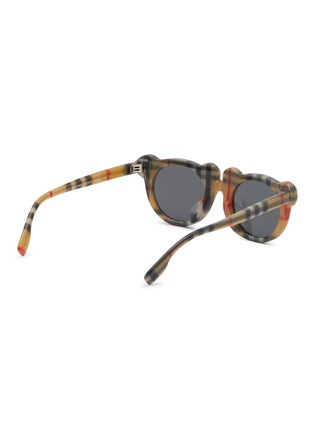 模特儿示范图 - 点击放大 - BURBERRY - Irregular Lens Acetate Kids Sunglasses