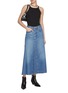 模特儿示范图 - 点击放大 - RAG & BONE - Featherweight Rooney Washed Denim Skirt