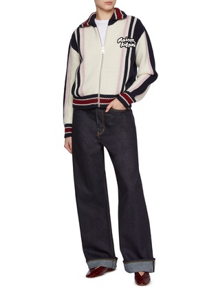 模特儿示范图 - 点击放大 - MAISON KITSUNÉ - Zipped Intarsia Knit College Blouson