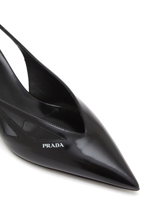 细节 - 点击放大 - PRADA - 漆皮镂空尖头高跟鞋