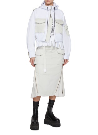 模特儿示范图 - 点击放大 - SACAI - 斜纹布中长半身裙