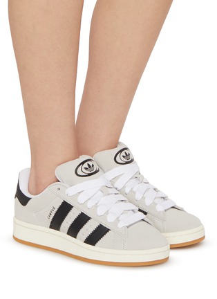 模特儿示范图 - 点击放大 - ADIDAS - Campus 00S Low Top Women's Sneakers