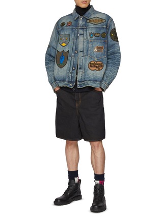 模特儿示范图 - 点击放大 - SACAI - X Mark Gonzales Patchwork Denim Jacket