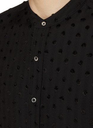  - J∞QUALITY  - In-A Ka-Date Band Collar Tonal Dots Shirt