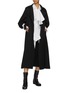 模特儿示范图 - 点击放大 - YOHJI YAMAMOTO - 气球剪裁围裹大衣