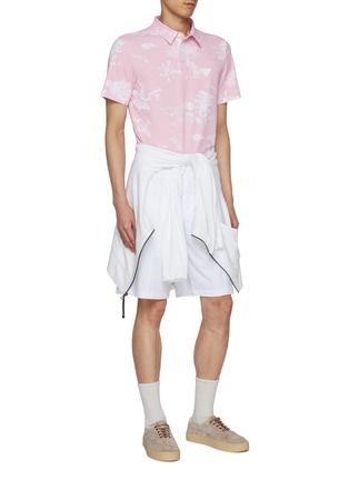 模特儿示范图 - 点击放大 - SOUTHCAPE - Logo Waistband Stretchy Shorts