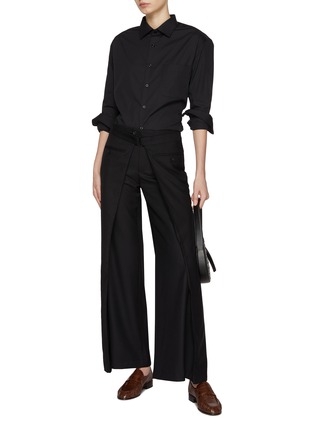 模特儿示范图 - 点击放大 - BETTTER - Elasticated Back Shirt