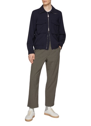 模特儿示范图 - 点击放大 - RAG & BONE - Shift Flat Front Pants