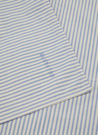 Detail View - 点击放大 - SUITE702 - bedMATE Striped Pillowcase — Blue/Ecru