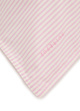 细节 –点击放大 - SUITE702 - Woven Thin Stripe Pillowcase Set of 2 — Pink/Ecru