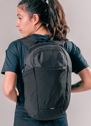 细节 –点击放大 - MATADOR - ReFraction™ Packable Backpack — Black