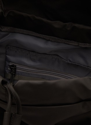 细节 - 点击放大 - ELLIKER - Maller Large Flap Over Backpack