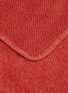 细节 –点击放大 - ABYSS & HABIDECOR - Twill Bath Towel — Chili