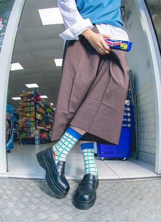 细节 –点击放大 - EAT MY SOCKS - Choco Crush Short Crew Socks